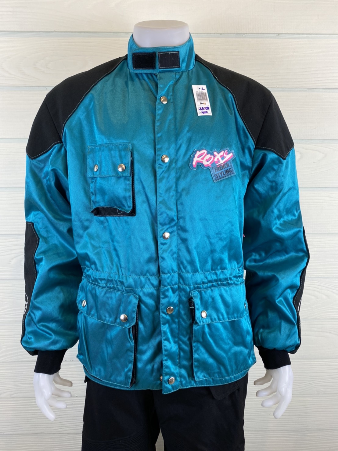 เสื้อขี่มอเตอร์ไซด์( มือสอง) CMEA 01 : อก 48" ยาว 29" ROXY ( ไม่มีการ์ด)