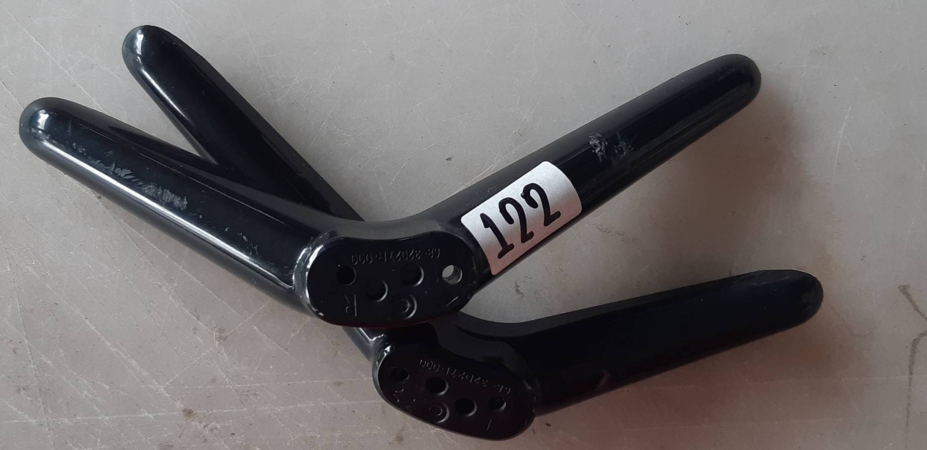 อันที่ 122 ขาทีวี TCL 32D2700 68-32D27R-000 68-32D27L-000