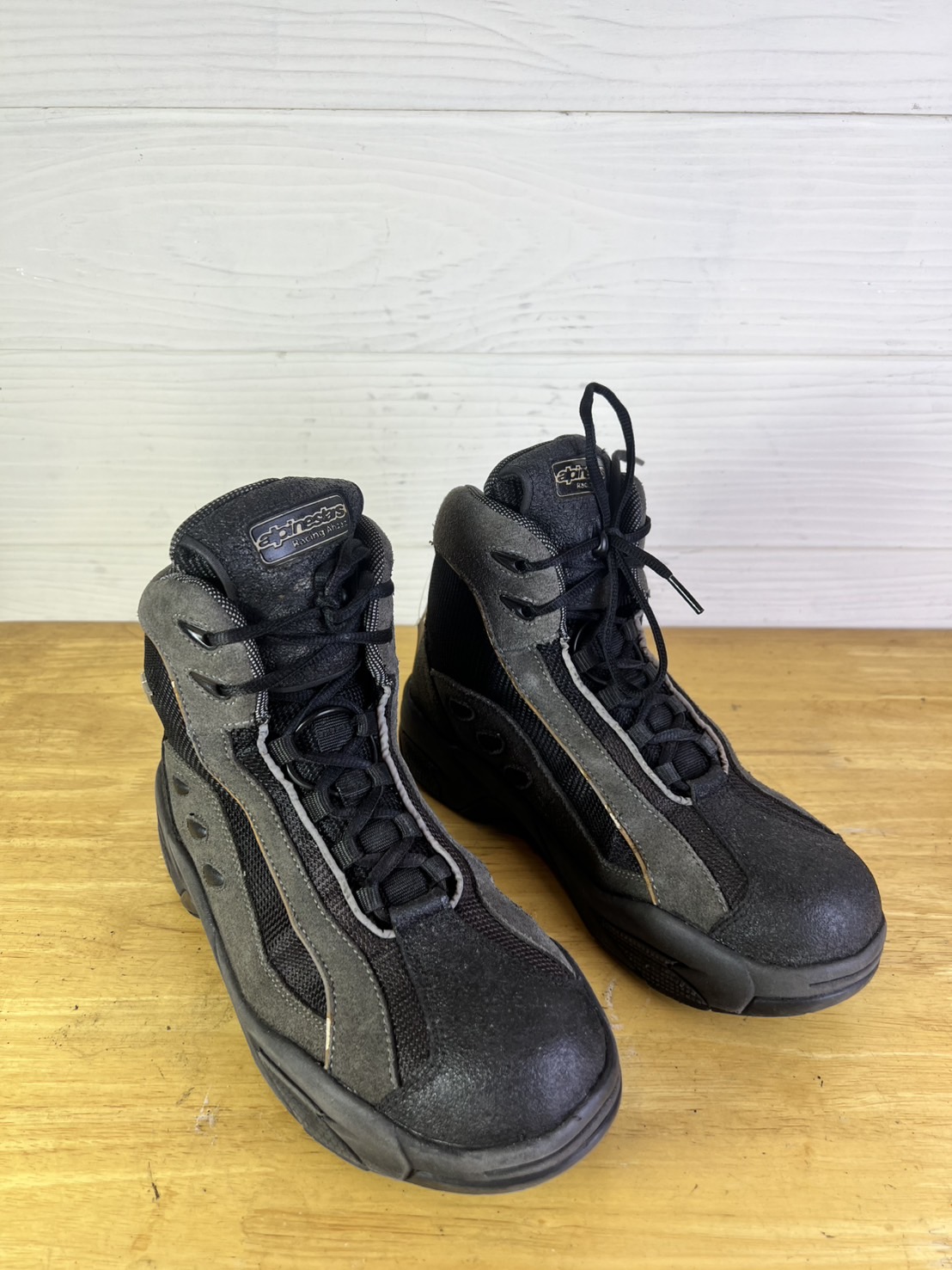 รองเท้าขี่มอเตอร์ไซด์( มือสอง) CMBA-358 Size ขนาดจากป้าย 41EUR /6.5UK /25.5CM alpinestars
