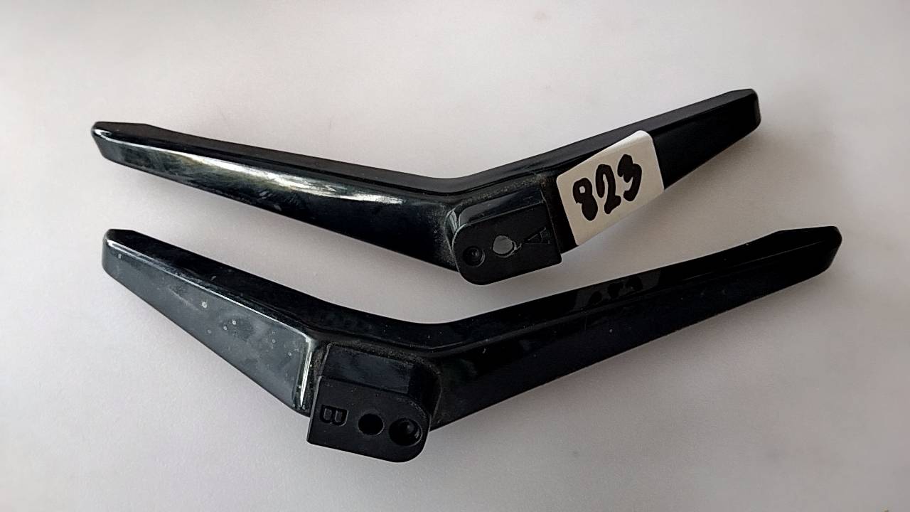 อันที่ 823 ขาทีวี Panasonic 32H410T