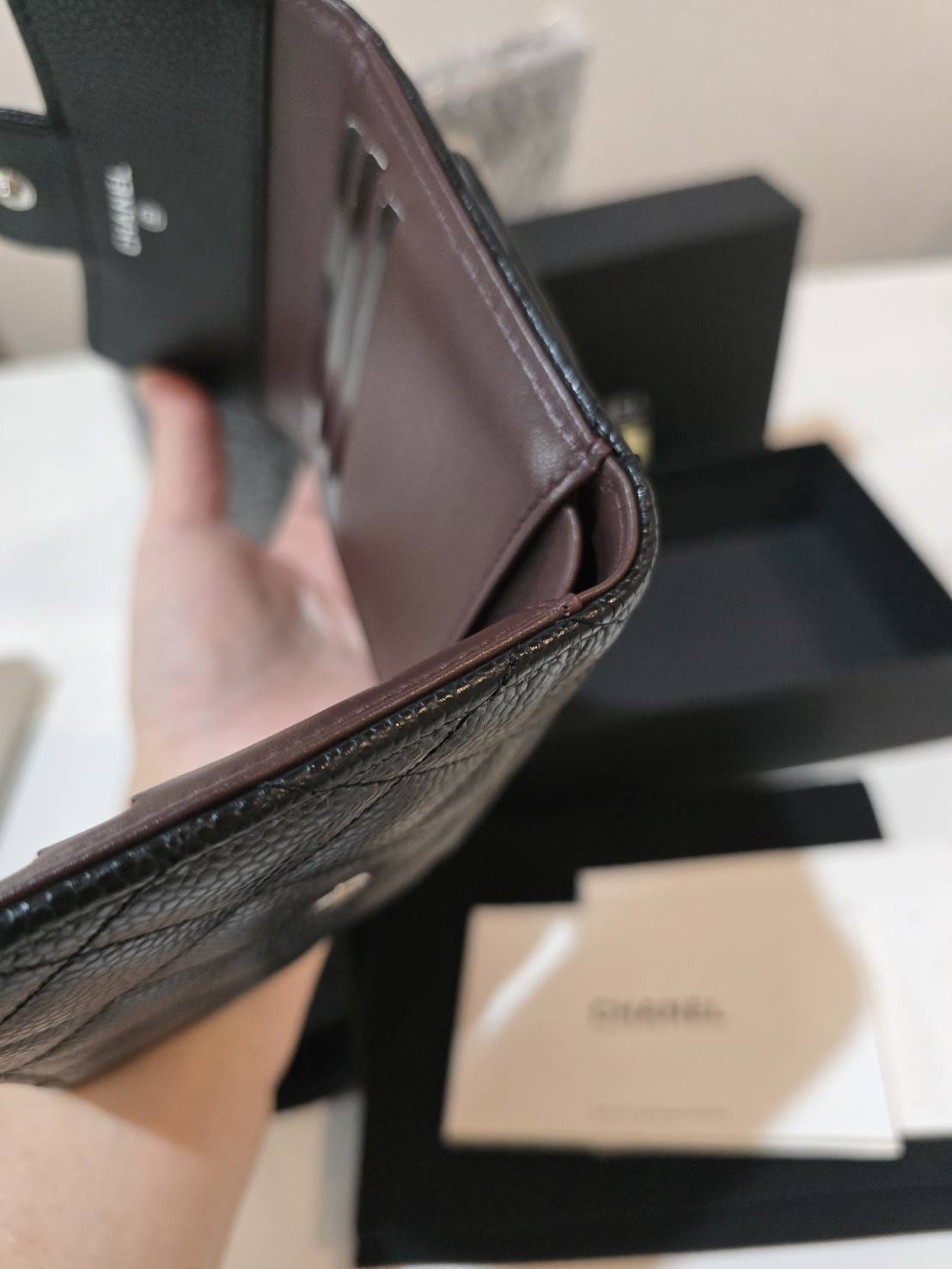 Used Like New Chanel Trifold Wallet SHW 24P Year 2024 0 กก.