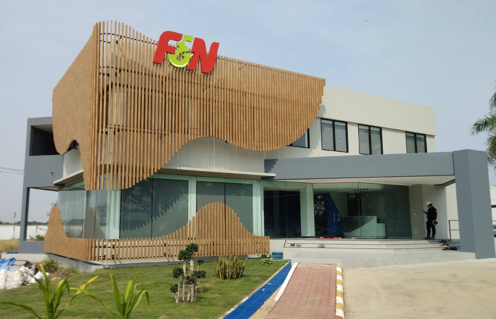 MwooD RE 2"x4" ไม้ระแนง (ราคา/เมตร)