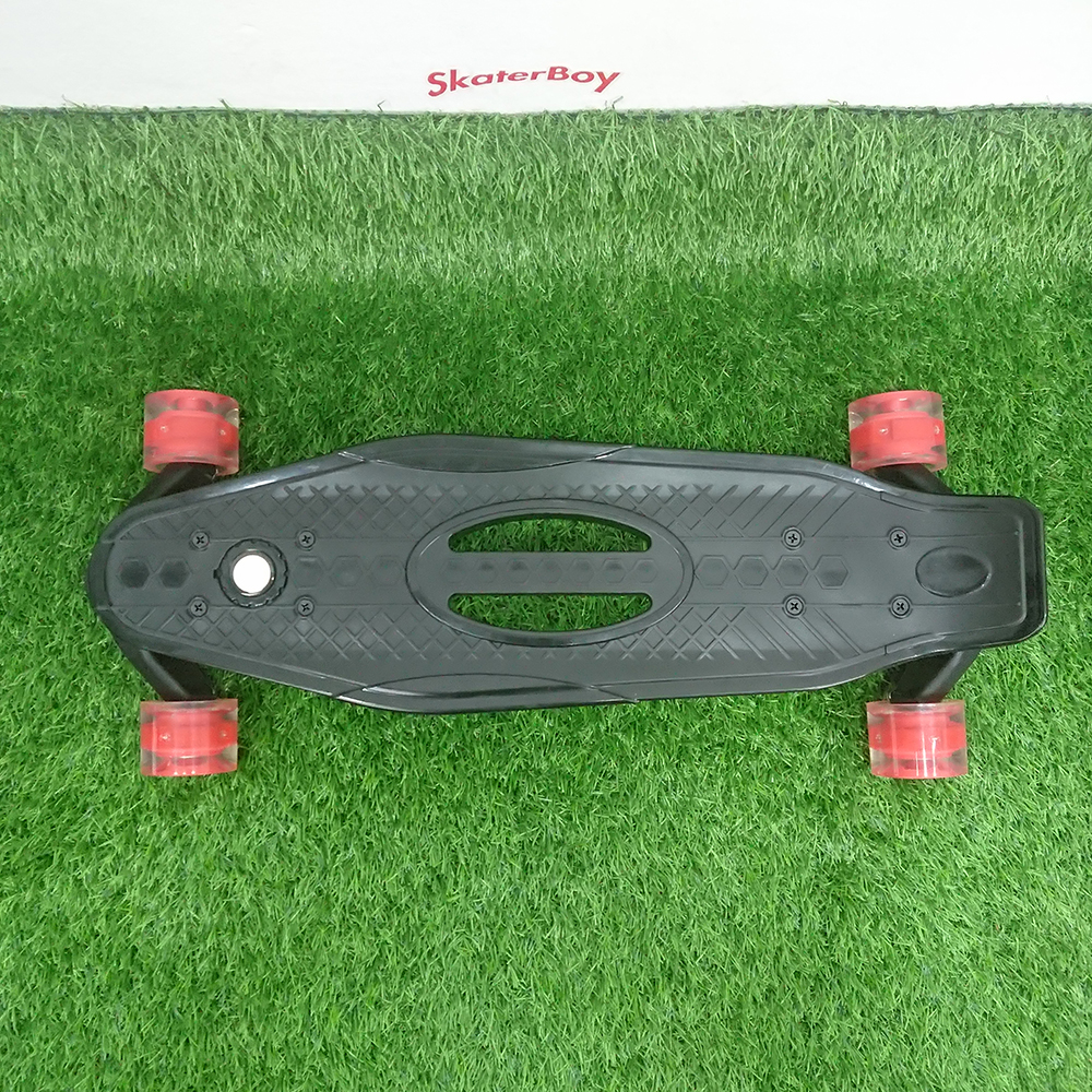 [0201] สเก็ตบอร์ดเด็ก 6ขวบ ไม่มีคว่ำ ฝึกทรงตัว ล้อมีไฟวิบวับ ขนาด 54cm