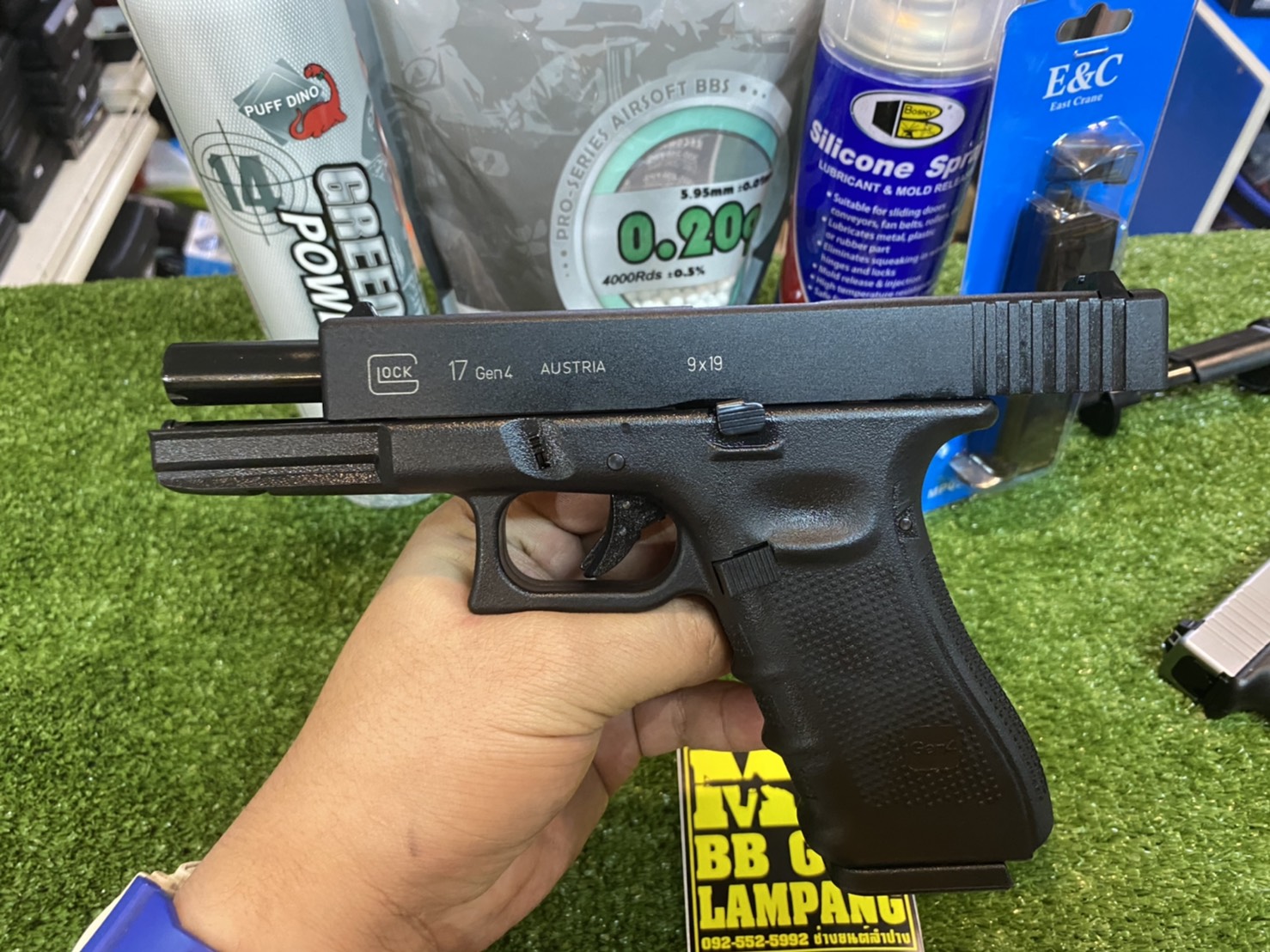 WE G17 Glock 17 Gen4 - สีดำ