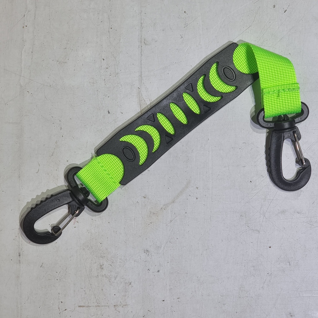 [0232] หูหิ้วรองเท้าสเก็ต rollerskate inlineskate หูหิ้วรองเท้า อุปกรณ์เสริม ขนาด 2x30cm