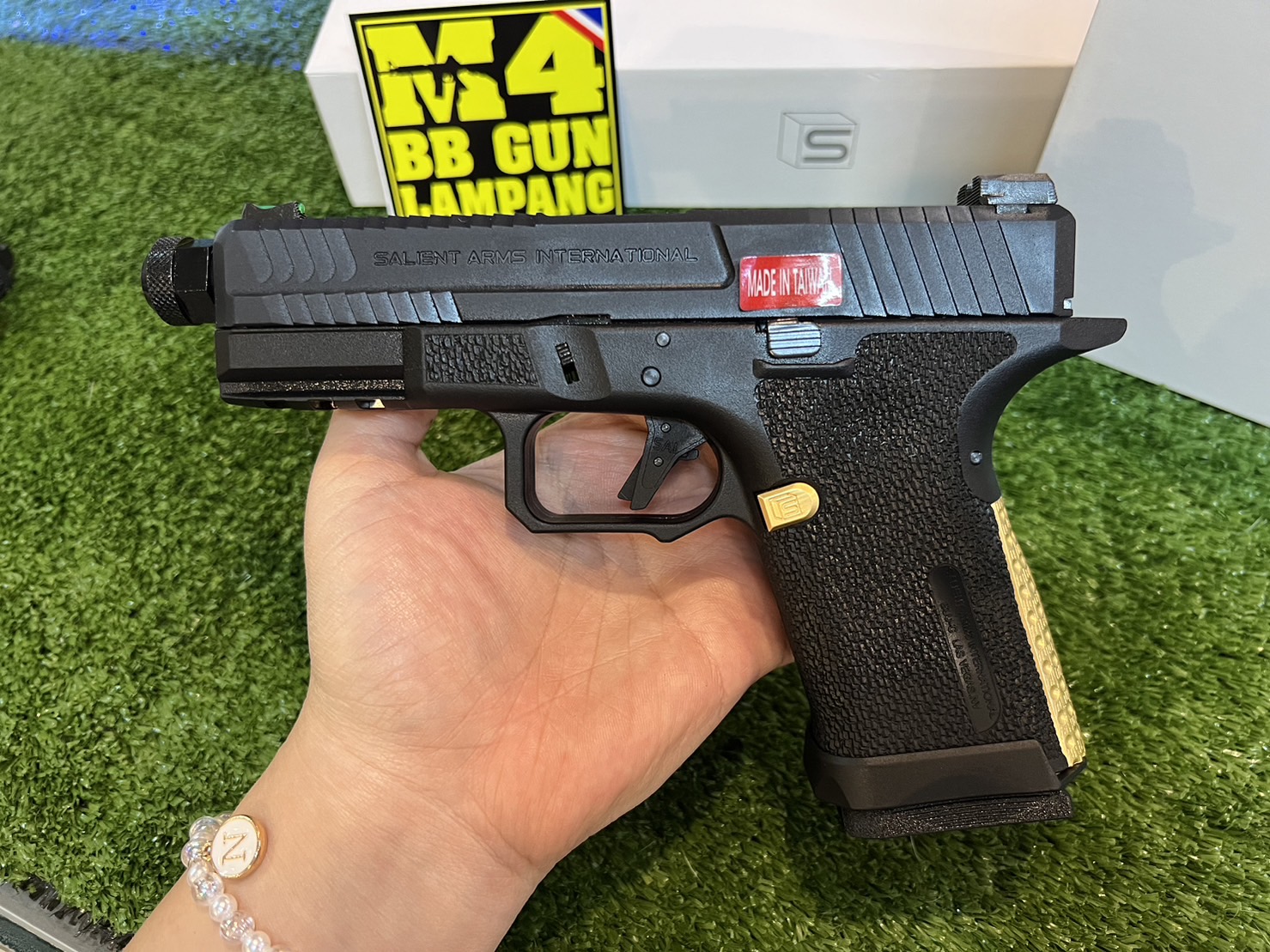 EMG Arms - Armorer Works - SALIENT ARMS INTERNATIONAL BLU Pistol G19