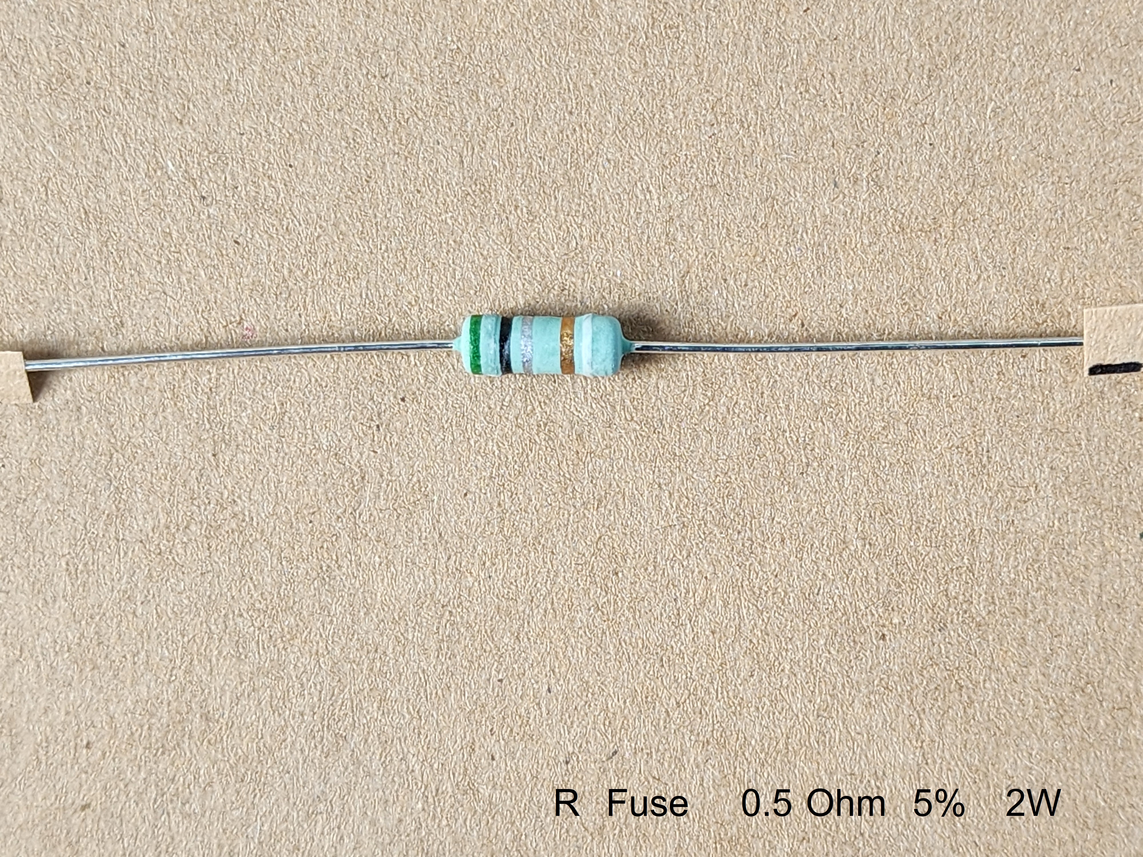 ตัวต้านทานฟิวส์ R ฟิวส์ 0.5 Ohm 5% 2W มีแถบสีอะไรบ้าง ?