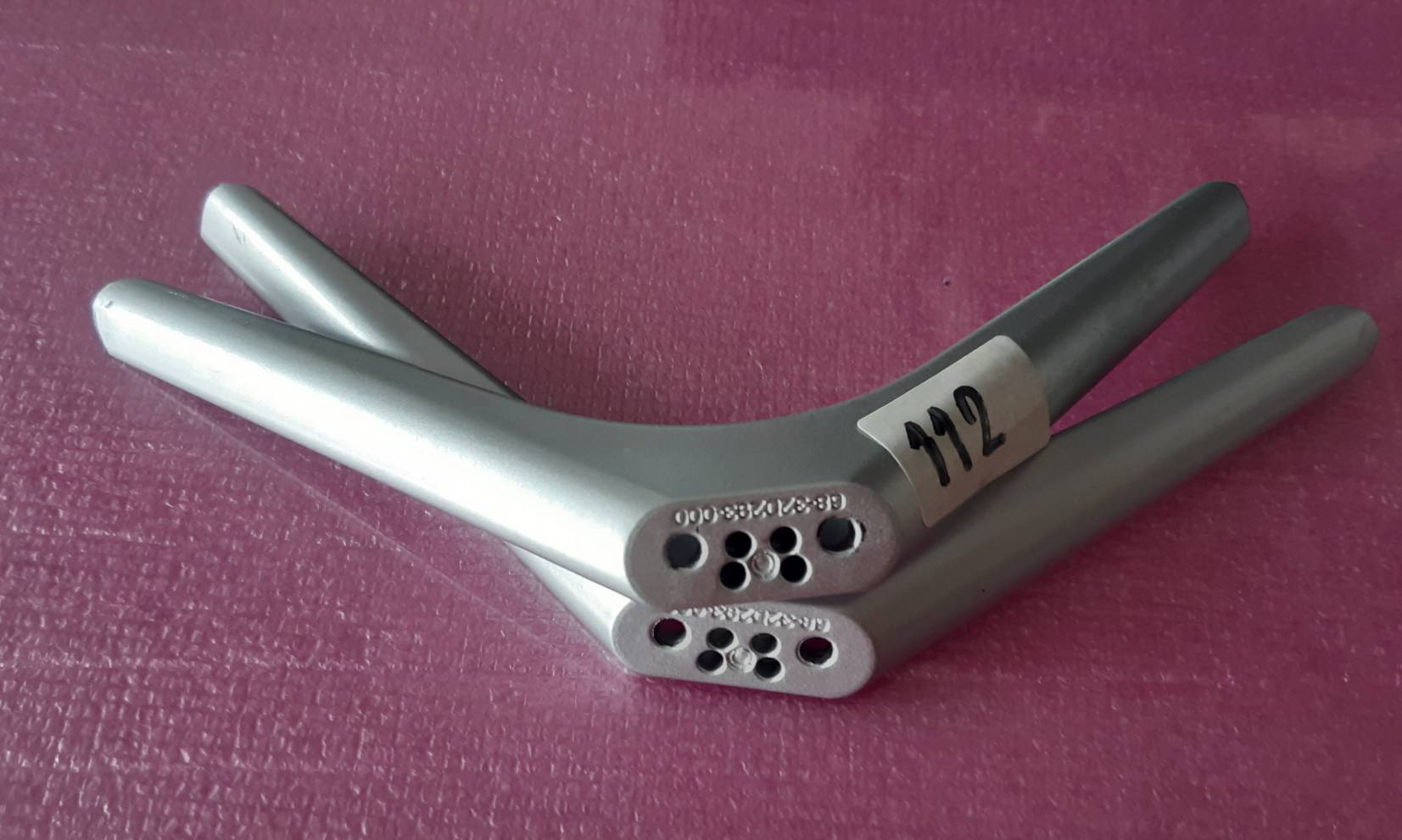 อันที่ 112 ขาทีวี TCL 32S3830 68-32D293-000 ราคา 300 บาท