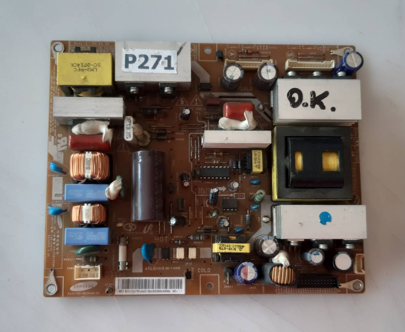 P213 SONY 32BX320 ซัฟฟลาย 1-883-775-21 ดีเทสแล้ว