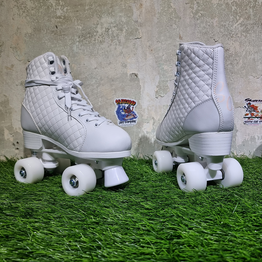 0231 รองเท้า Roller skate ผิวมัน ส้นสูง สำหรับผู้ใหญ่ คุณภาพดี