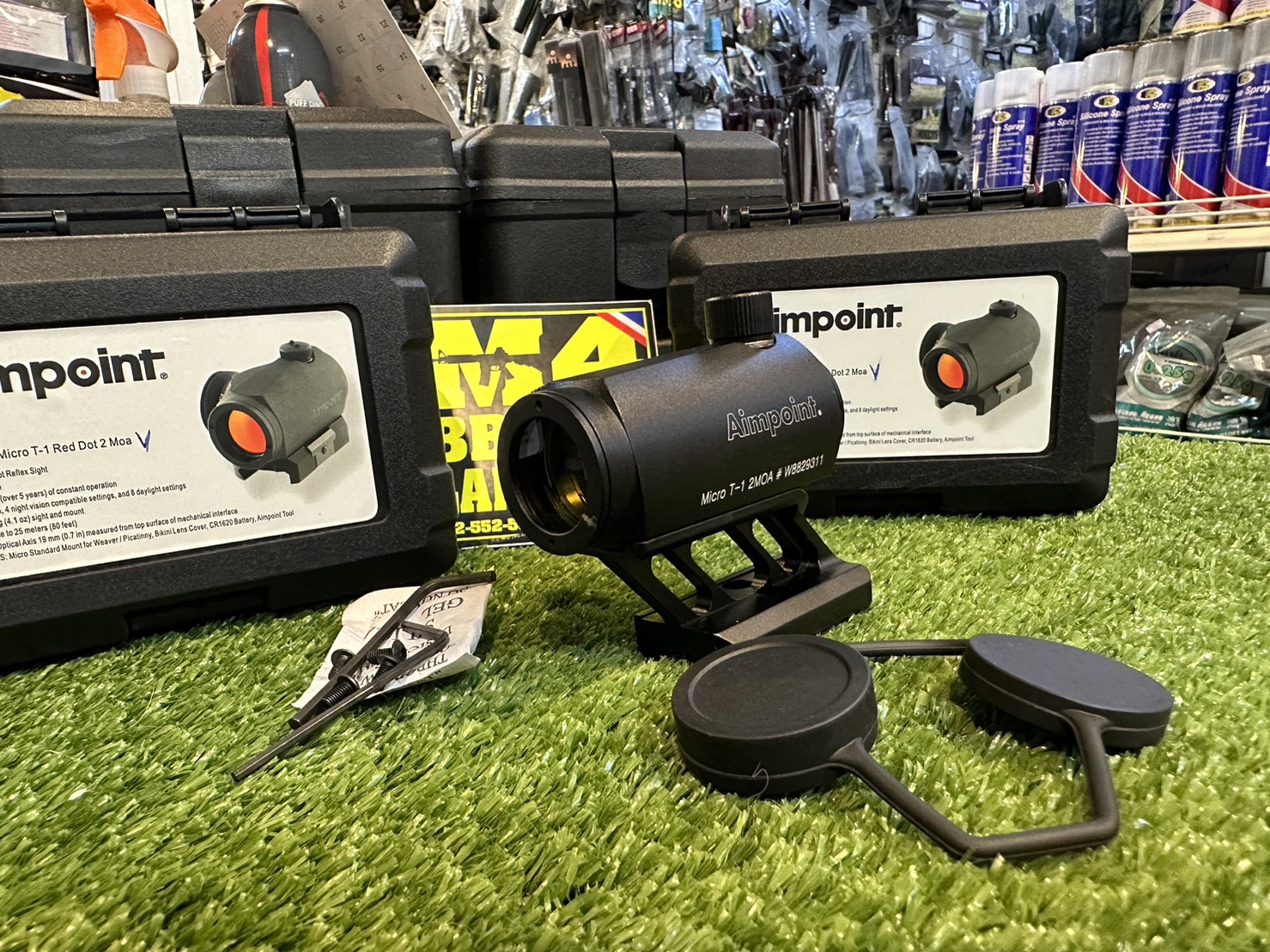 Dot: Aimpoint Micro T-1 2MOA