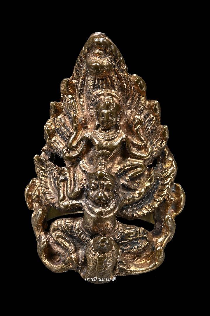 แหวนนารายณ์ ทรงครุฑ เนื้อ : สำริด ( ชนวนพระจอมขวัญ )