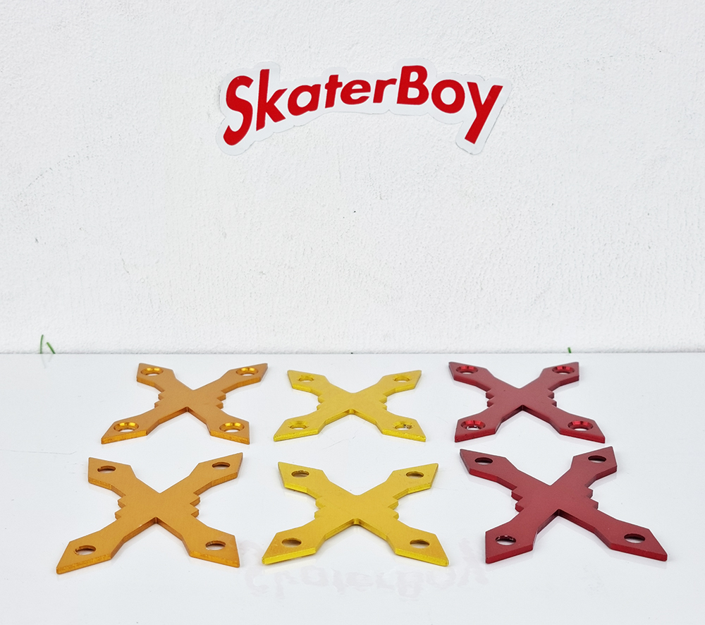 [0302] แผ่นประเก็น รองน็อตยึดทรัค สเก็ตบอร์ด รูในห่าง 6.5 5.5mm ทรงXหัวแหลม ช้วยถนอมไม้