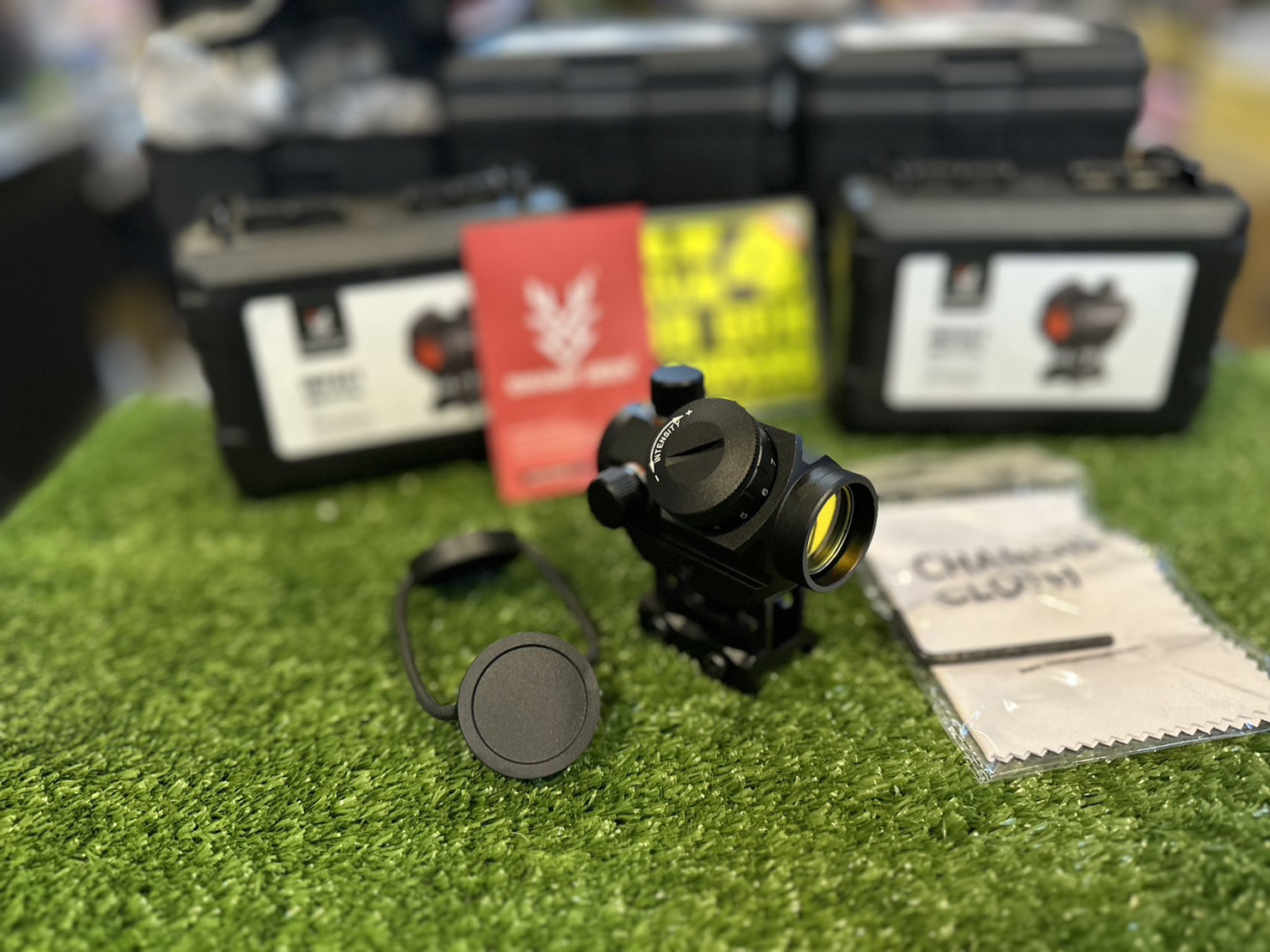 Dot: IMPACT SWAMP DEER HD1000G