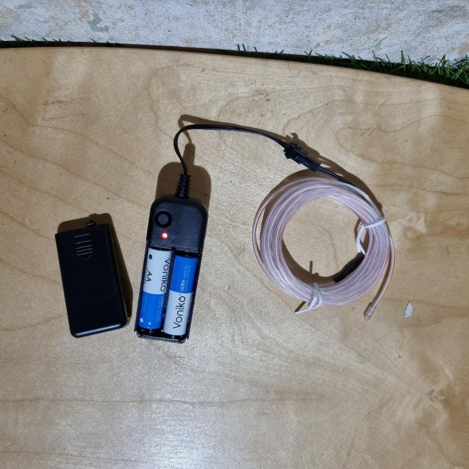 [0320] ไฟแต่ง ติด สเก็ตบอร์ด สกู๊ตเตอร์ ใส่ถ่าน AA ปรับไฟกระพริบ 3mode ซ่อนใต้ ขอบกันกระแทก