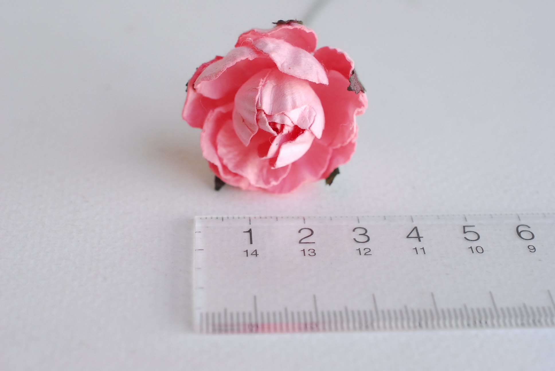 ดอกกุหลาบกระดาษสา peony ดอกไม้กระดาษสาราคาส่ง, ดอกไม้กระดาษ,ดอกไม้ประดิษฐ์ สำหรับตกแต่งของชำร่วย งานแต่งงาน ดอกกุหลาบกลม peony ขนาด 3.5 cm. จำนวน 25 ดอก, สีชมพูหวาน Paper Flowers, Peony flowers supplies size 3.5cm./ 25 pieces, handmade flowers. pink color