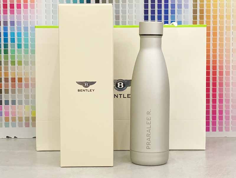 สลักชื่อ สลักข้อความ สลักรูป เลเซอร์ชื่อ เลเซอร์ข้อความ เลเซอร์รูป บนกระบอกน้ำ