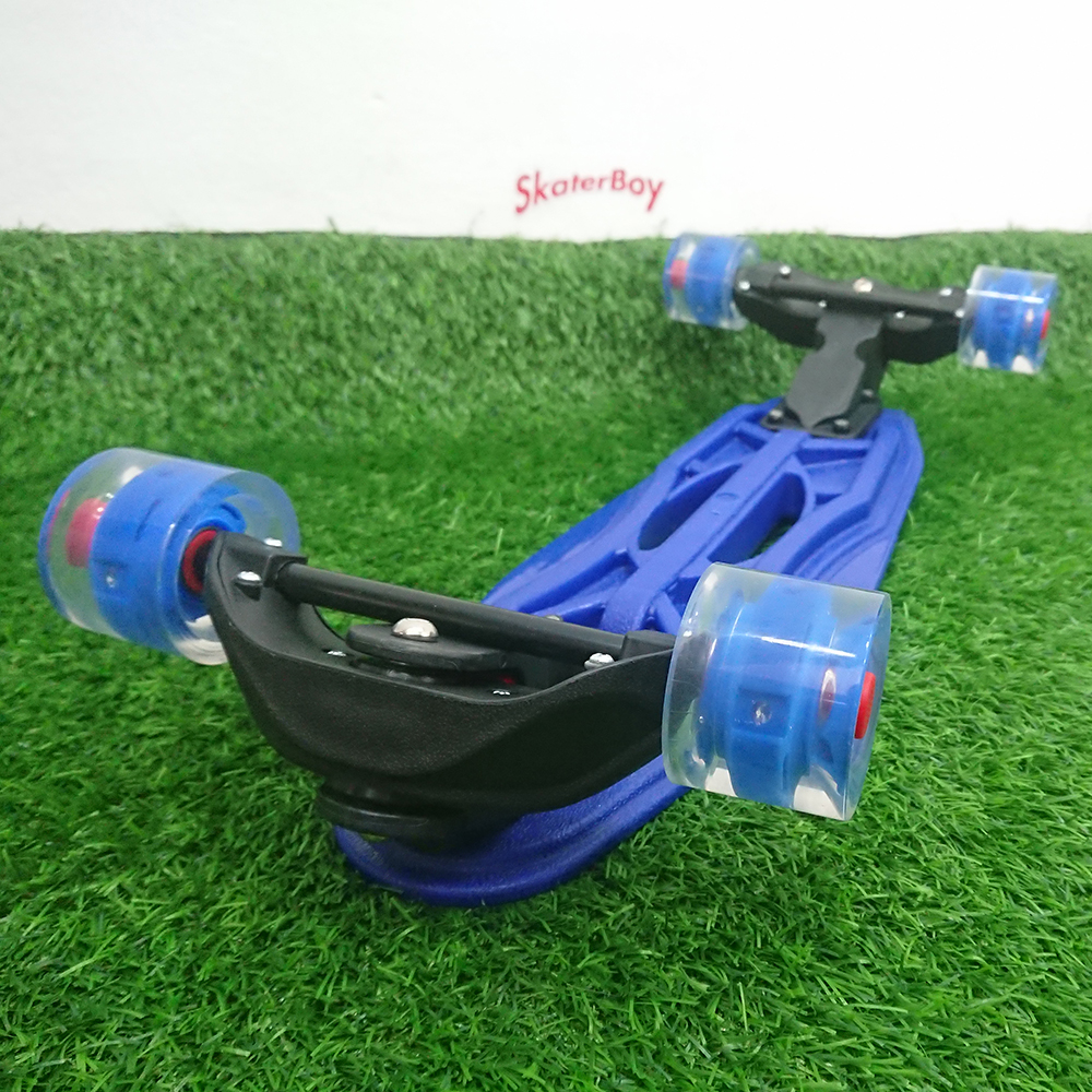 [0201] สเก็ตบอร์ดเด็ก 6ขวบ ไม่มีคว่ำ ฝึกทรงตัว ล้อมีไฟวิบวับ ขนาด 54cm