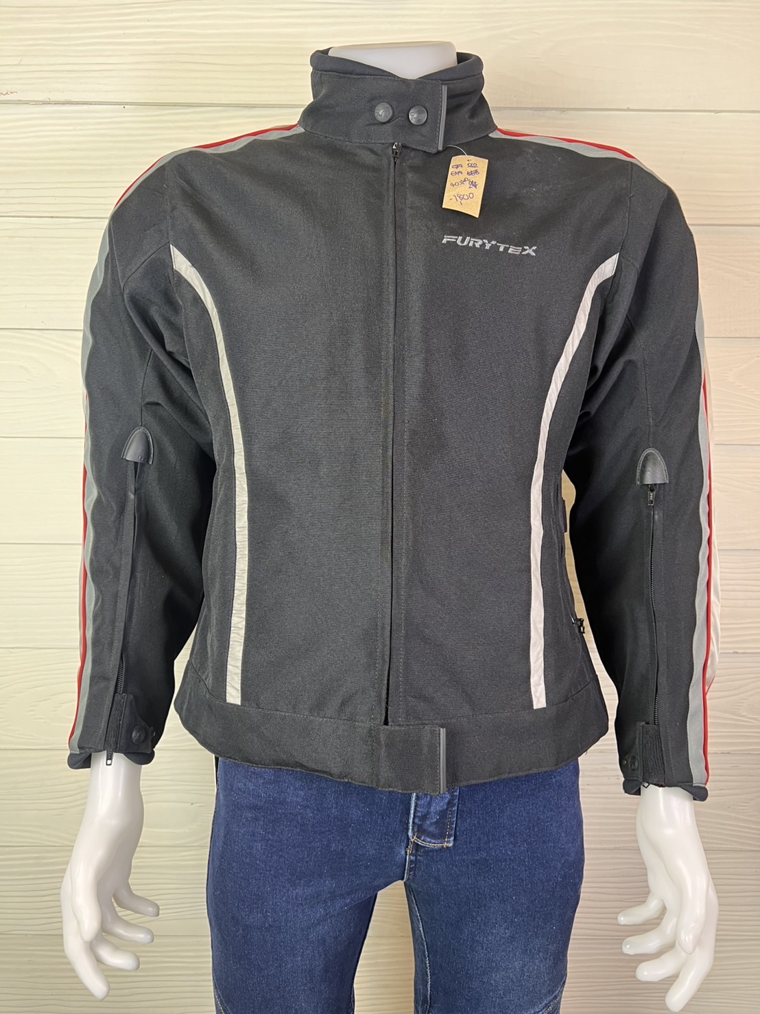 เสื้อขี่มอเตอร์ไซด์( มือสอง) CTA 562 : อก 40-42" ยาว 24" (M) FURYGAN