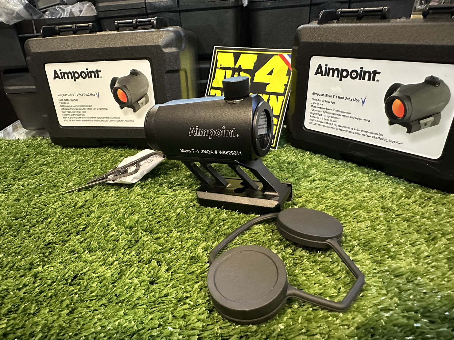 Dot: Aimpoint Micro T-1 2MOA