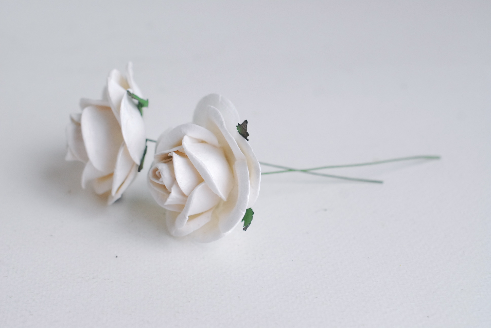 ดอกไม้กระดาษสา 10 ห่อ (200ดอก) ดอกไม้กุหลาบประดิษฐ์ ดอกไม้ประดิษฐ์ งานแต่งงาน ตกแต่งของชำร่วย ขนา่ด 4.5 cm., สำหรับของชำร่วย, งานแต่งงาน,ของชำร่วย งานแต่งงาน สีขาว Paper flower,200 Pieces mulberry rose, 4.5 cm. white color. สำเนา