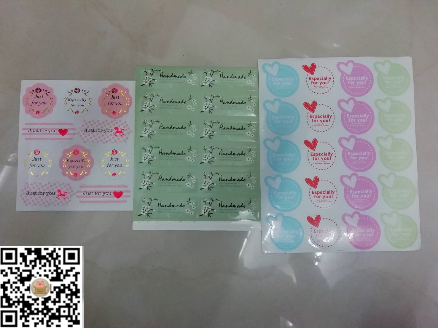 สติกเกอร์ 1ชุดมี3แผ่น : 006544