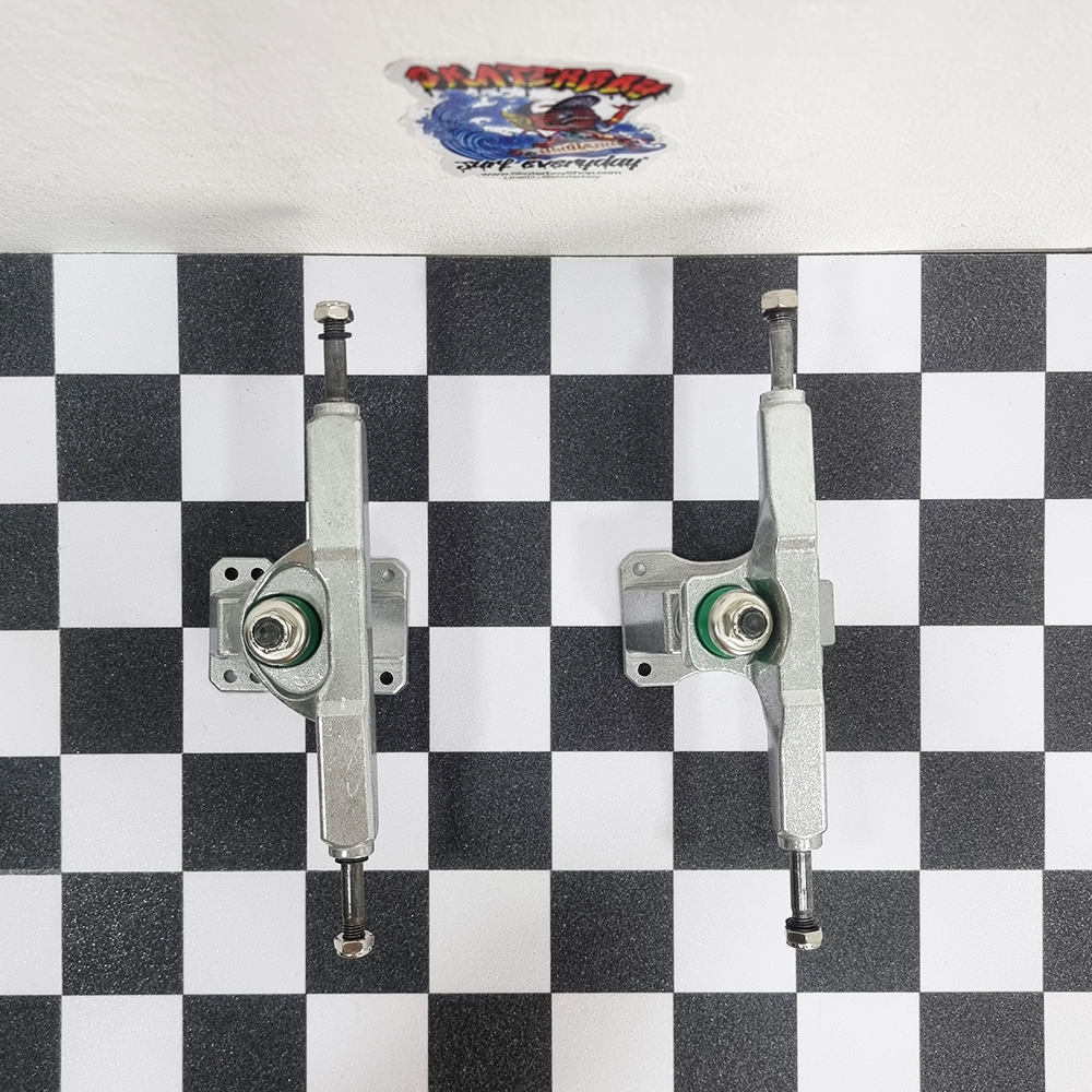 [0306] Surf truck บุช ชิ่ง เหลี่ยม 6.25 นิ้ว สูง 3.25นิ้ว Eys เหล็กหนาแข็งแรง