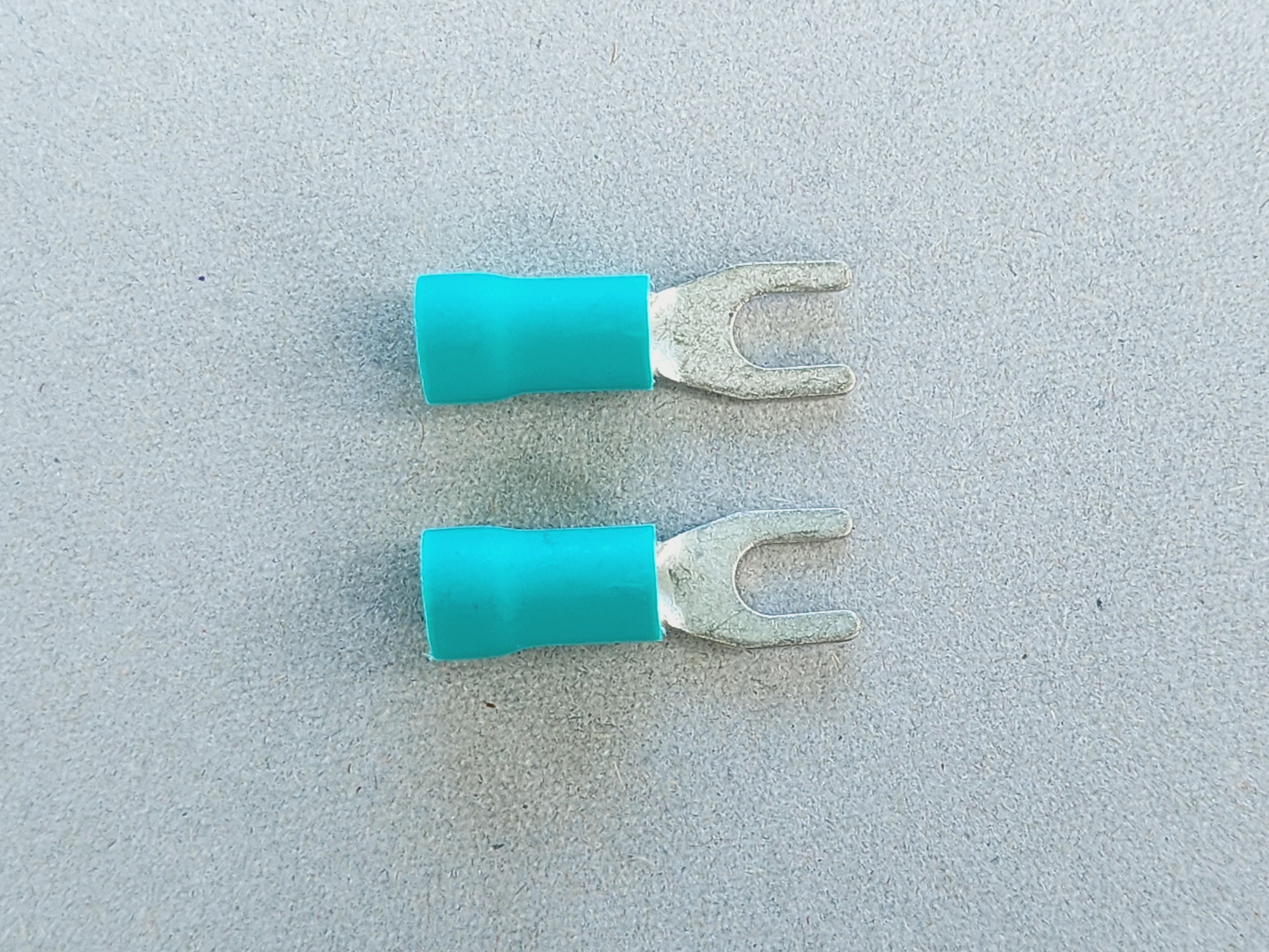 รูปหางปลาแฉก หุ้มฉนวน