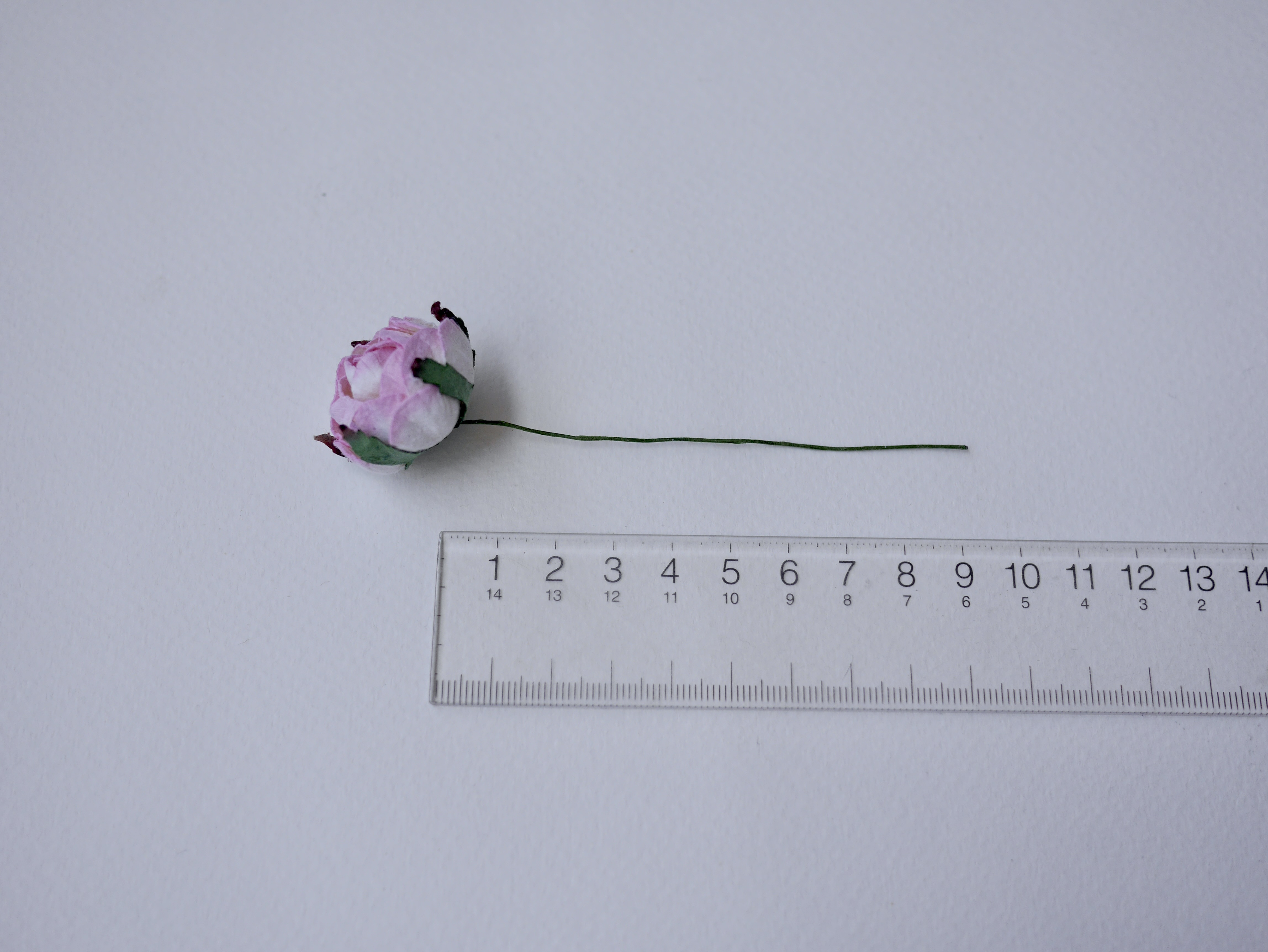 ดอกกุหลาบกระดาษสา peony ดอกไม้กระดาษสาราคาส่ง, ดอกไม้กระดาษ,ดอกไม้ประดิษฐ์ สำหรับตกแต่งของชำร่วย งานแต่งงาน ดอกกุหลาบกลม peony ขนาด 3.5 cm. จำนวน 25 ดอก, สีชมพูปัดสีขาว Paper Flowers, Peony flowers supplies size 3.5cm./ 25 pieces, handmade flowers. pink b