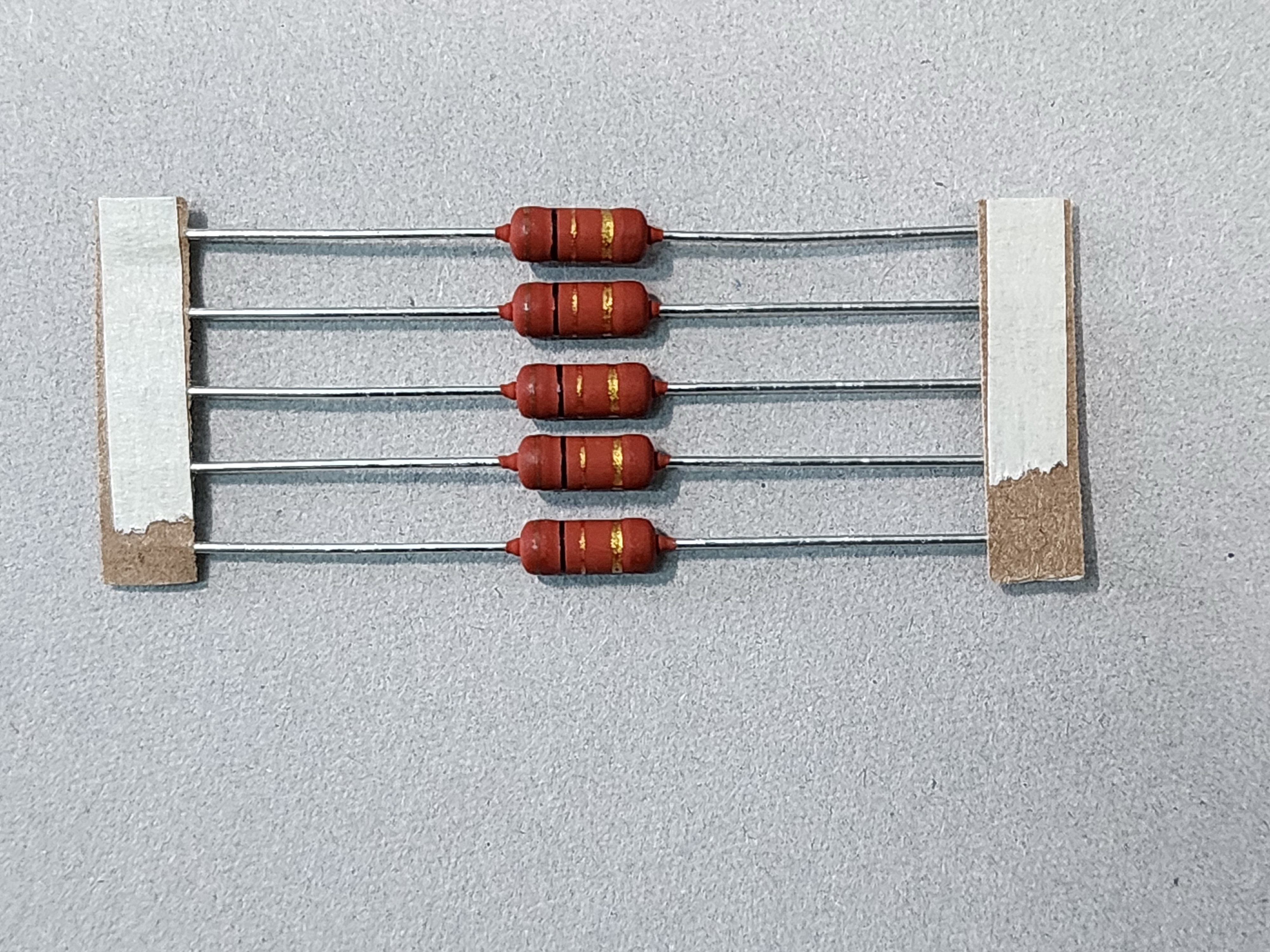 ตัวต้านทาน 1 Ohm สีอะไรบ้าง ตามรูปอ่านค่าได้กี่โอห์ม