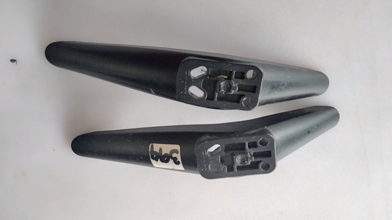 อันที่ 394 ขาทีวี ACONATIC 32HD512AN FRONT 32B9