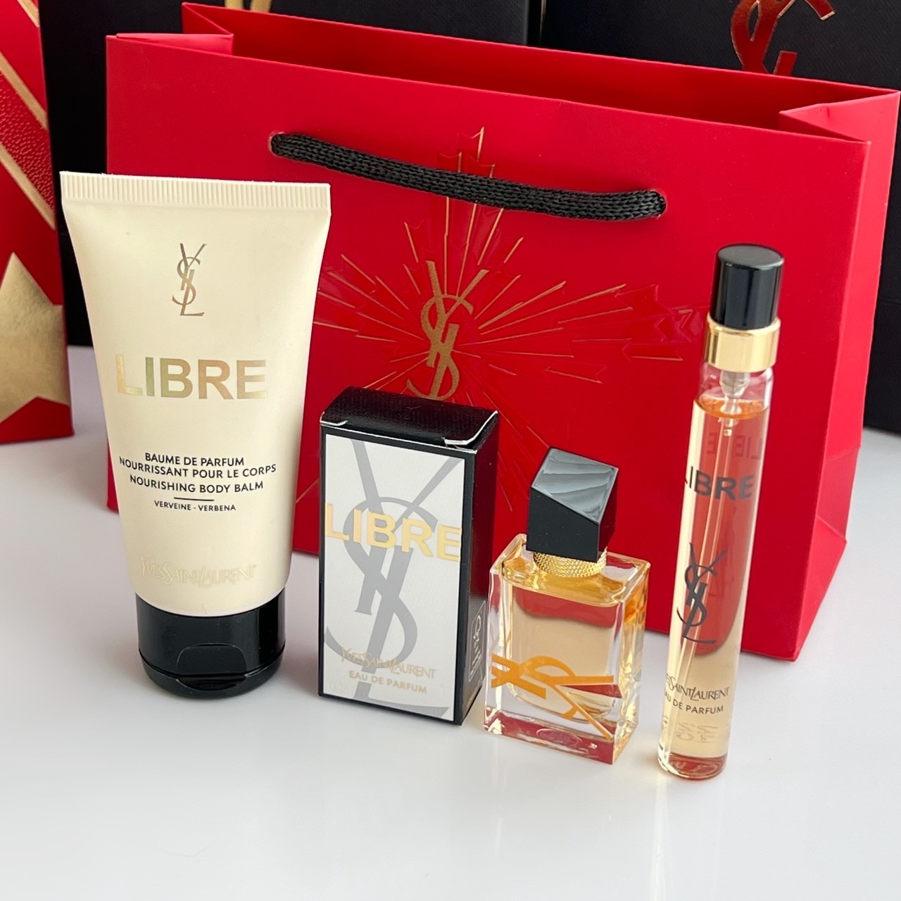 เซ็ทน้ำหอมจิ๋ว YSL Libre EDP Perfume & Body Lotion Miniature Set