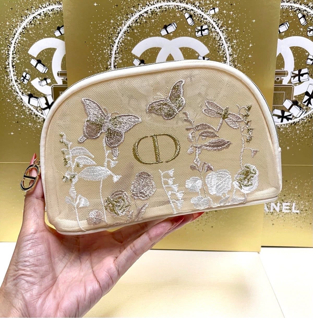 กระเป๋าเครื่องสำอาง Dior Beauty Butterfly Mesh Zip Pouch