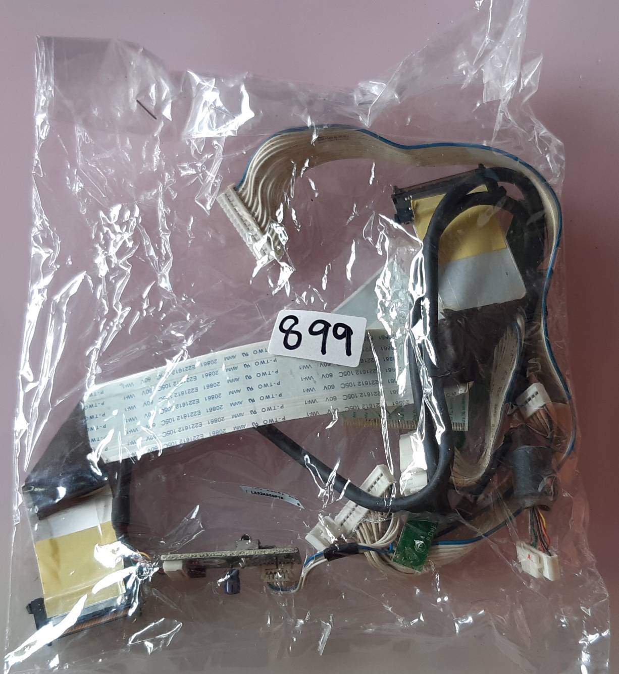 ชุดสายแพร 899 Samsung LA32A550P1R