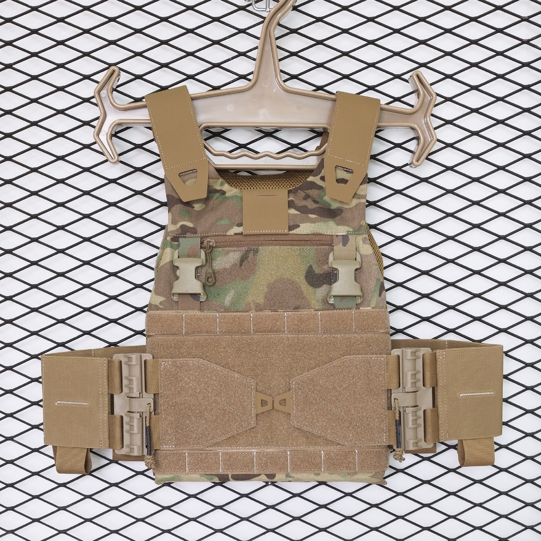 เสื้อเกราะ FCSK 2.0 AFG ( AFG FCSK 2.0 plate carrier ) [ AFG-VT15] (K1900) #ลายพราง