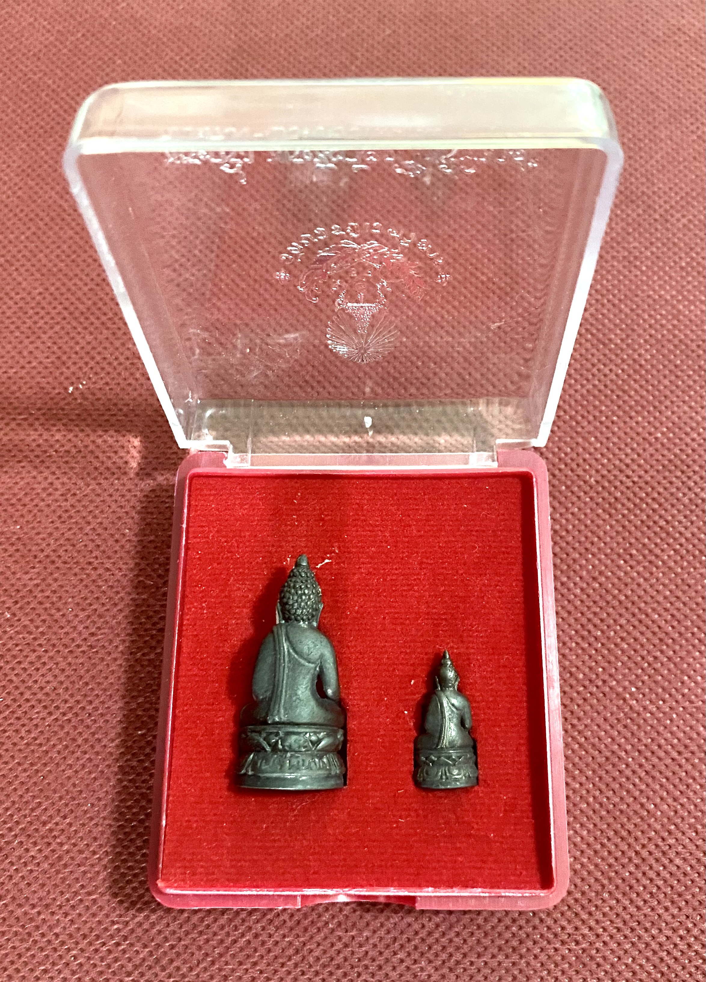 พระกริ่ง-พระชัยวัฒน์ไพรีพินาศ เนื้อทองแดงรมดำ วัดบวรนิเวศวิหาร ปี2556