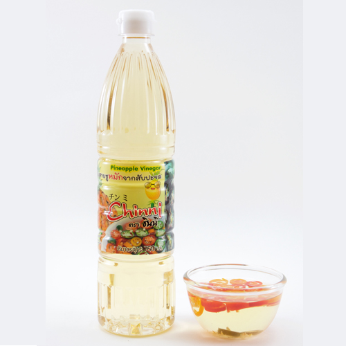 [ชินนิ] น้ำส้มสายชูหมักสับปะรด ตราชินนิ 750ml.