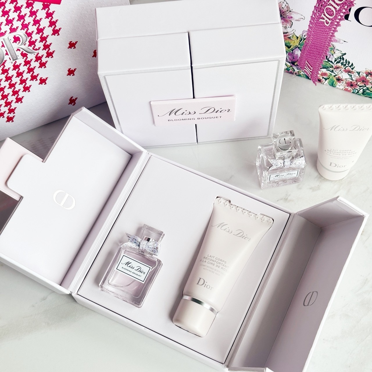 Dior Miss Dior Blooming Bouquet EDT Mini Gift Set โบว์ผ้า New Package