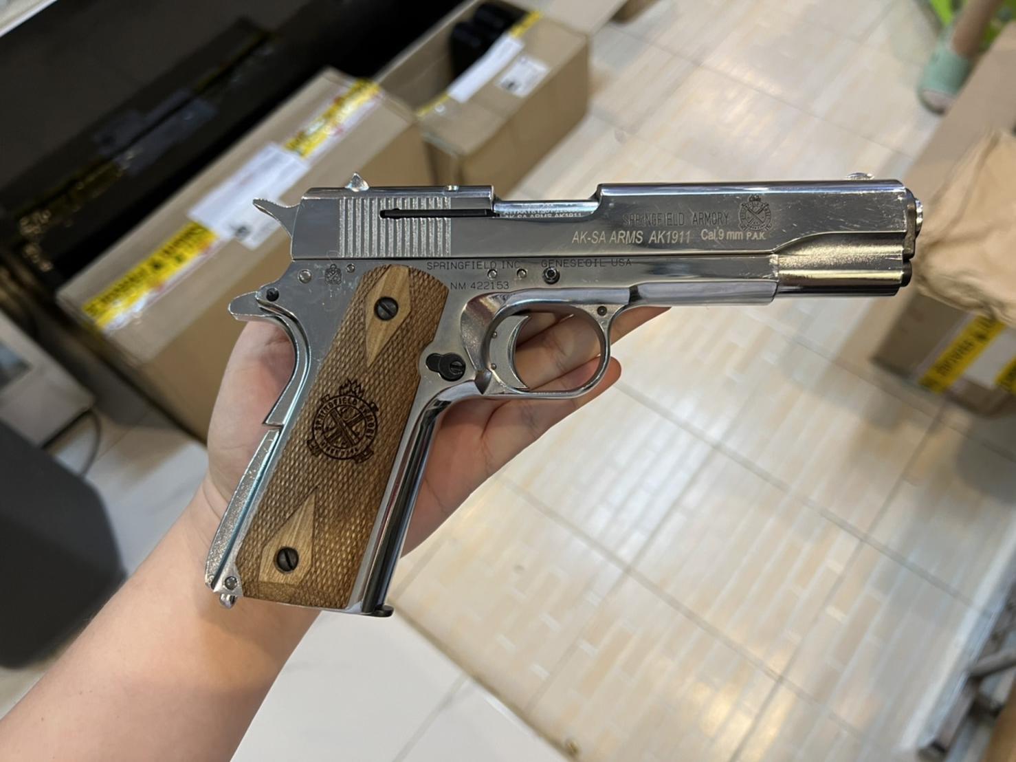AKSA COLT 1911 ลาย Spring Field สีเงินเงา