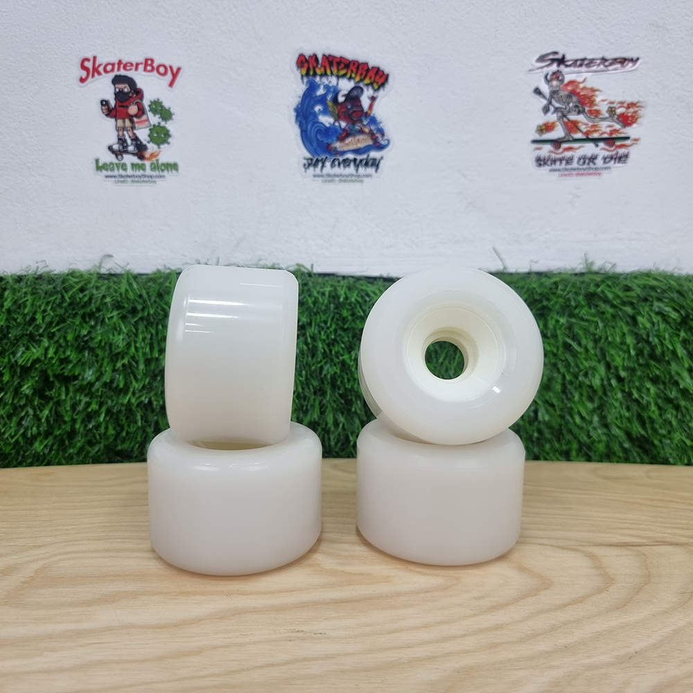 [0316] ล้อสเก็ตบอร์ด เรืองแสง 69x45 82A ขอบมน Luosenka