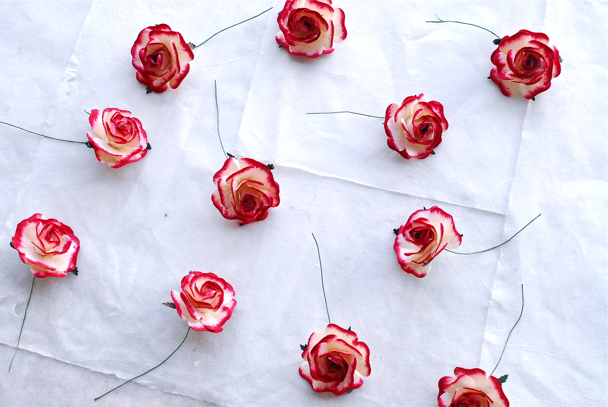 ดอกไม้กระดาษสา, สำหรับของชำร่วย, งานแต่งงาน, ดอกกุหลาบ PUL4-4 N ขนาด 4.5 cm. สีแดงปัด#507 สำเนา