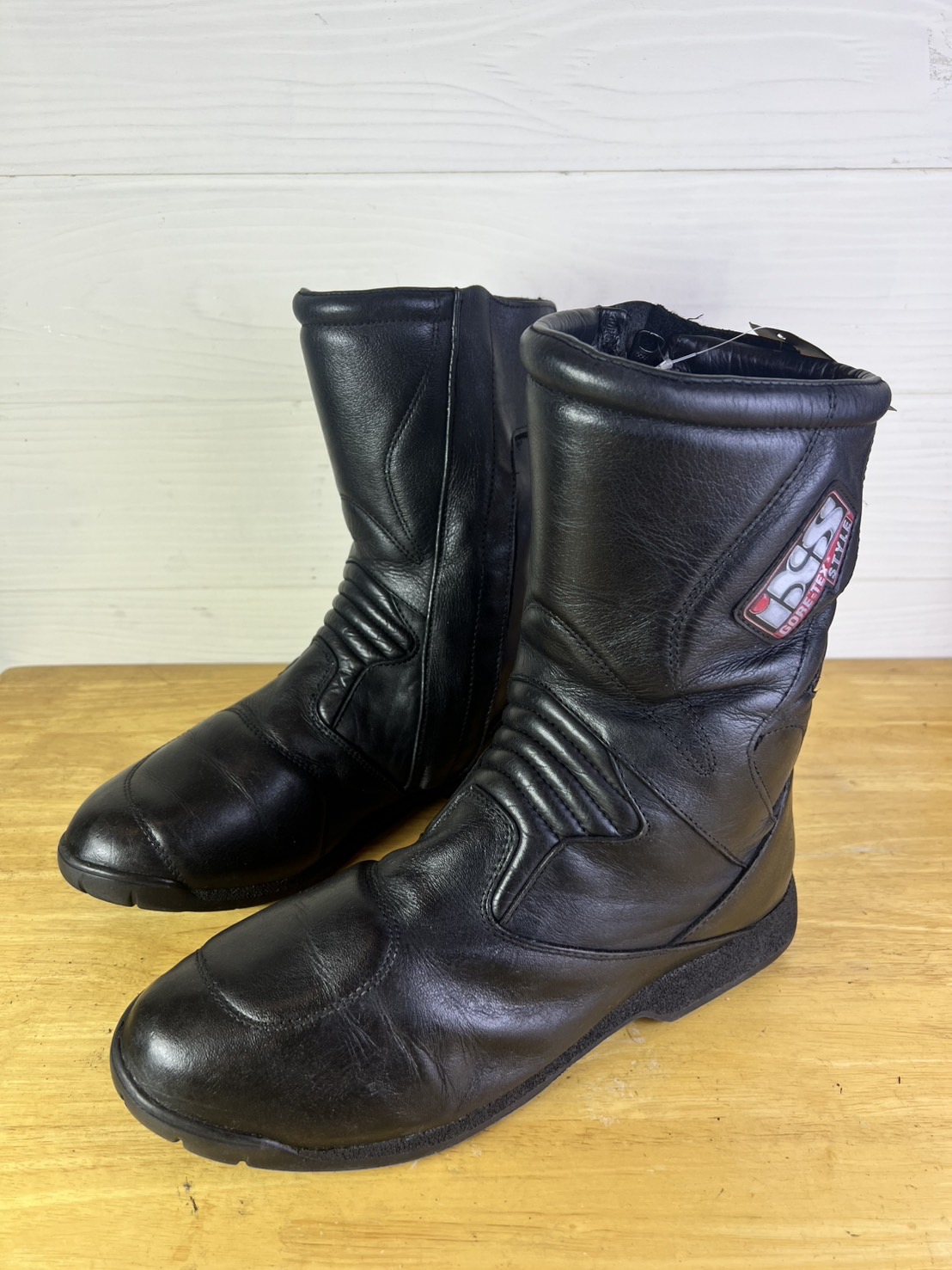 รองเท้าขี่มอเตอร์ไซด์( มือสอง) CMBA-385 Size ขนาดจากป้าย 45EUR /10UK /28.5CM IXS