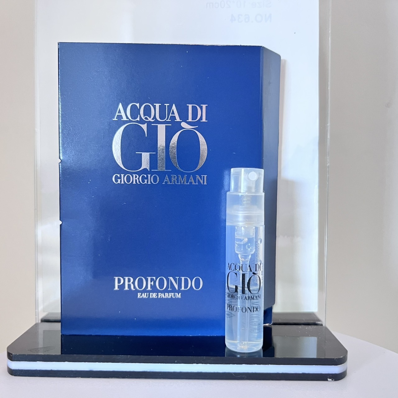Giorgio Armani ACQUA Di Gio Profondo EDP Vial ขนาดทดลอง 1.2 ml. (1 แพ็ค /6 ชิ้น)
