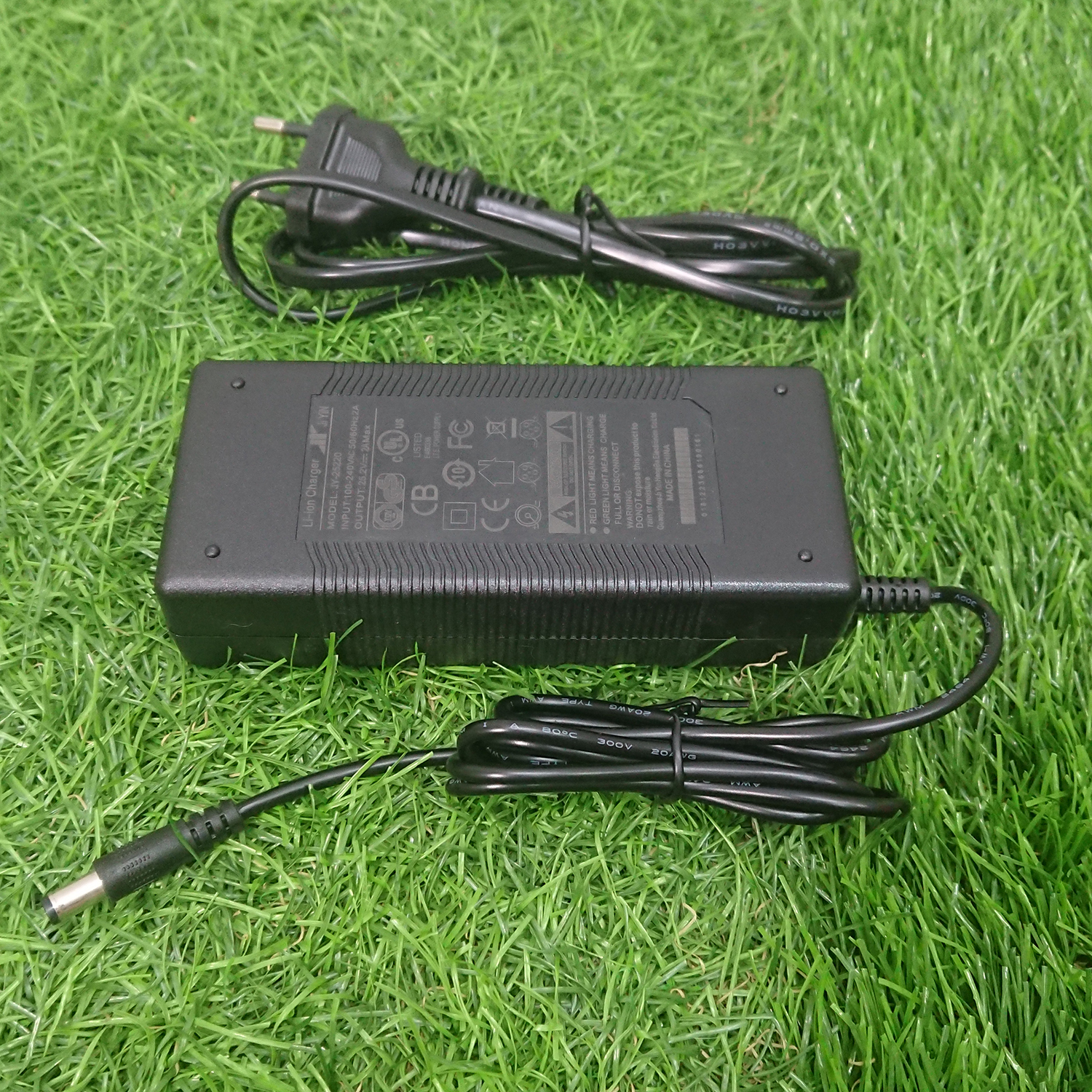 0503 Adapter ชาร์จไฟ สเก็ตบอร์ดไฟฟ้า สำหรับแบตเตอรี่ 22V 25V 36V
