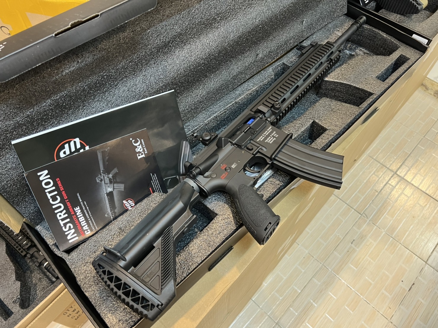 E&C 103 S2 HK M27 IAR บอดี้โลหะ Gen 2