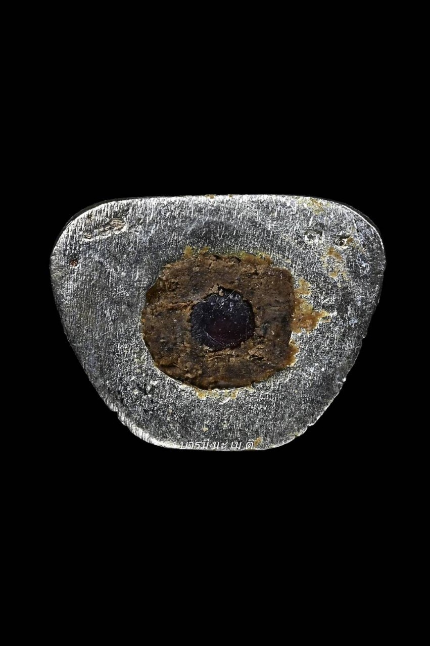 พระสังกัจจายนะ (ยิ้มบายน) เนื้อ : เงิน