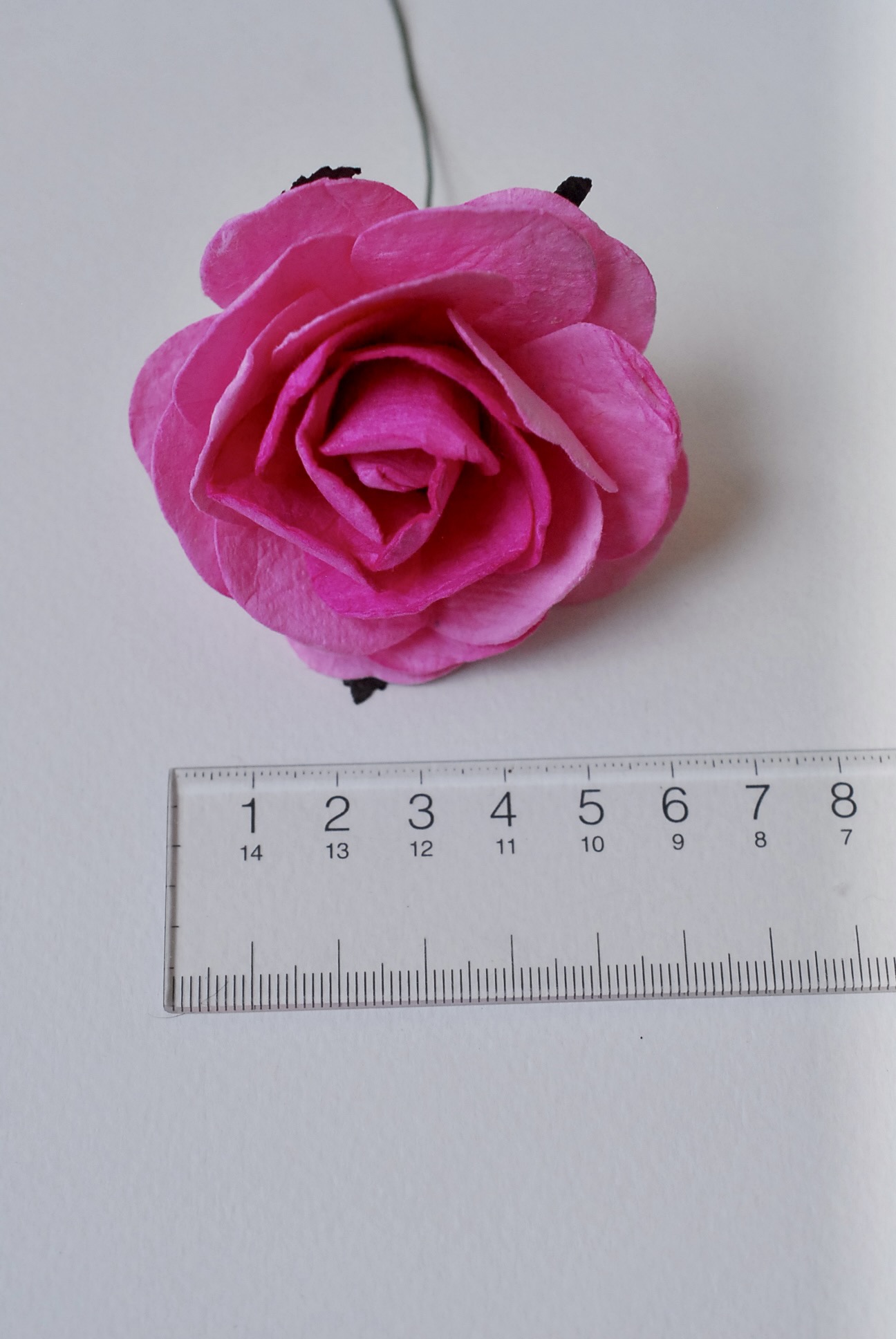 ดอกไม้กระดาษสา ดอกไม้กุหลาบกระดาษ ดอกกุหลาบกระดาษ ขนาด 6.5 cm., สำหรับของชำร่วย, งานแต่งงาน, สีชมพู2tone Paper flower,10 Pieces mulberry rose, 6.5 cm. pink2tone color