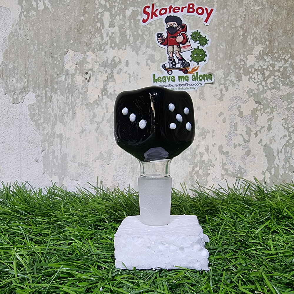 [1005] บัวผัน แก้ว ทรงลูกเต๋า ขนาด 14mm 18mm