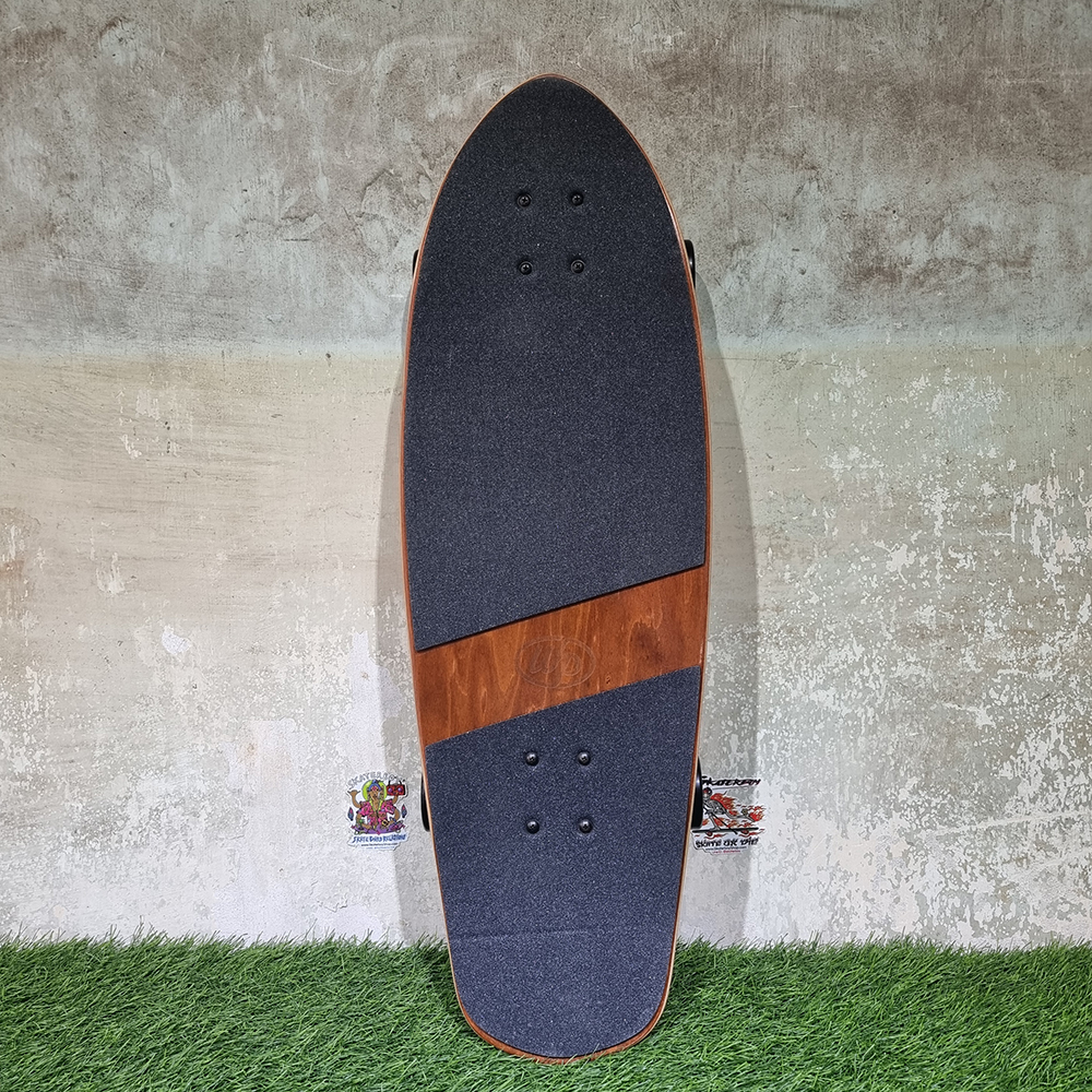 0202 เซิร์ฟสเก็ตบอร์ด Woody Press ทรัคสปริง Carving Thruster 2 ขนาด 32นิ้ว 33นิ้ว