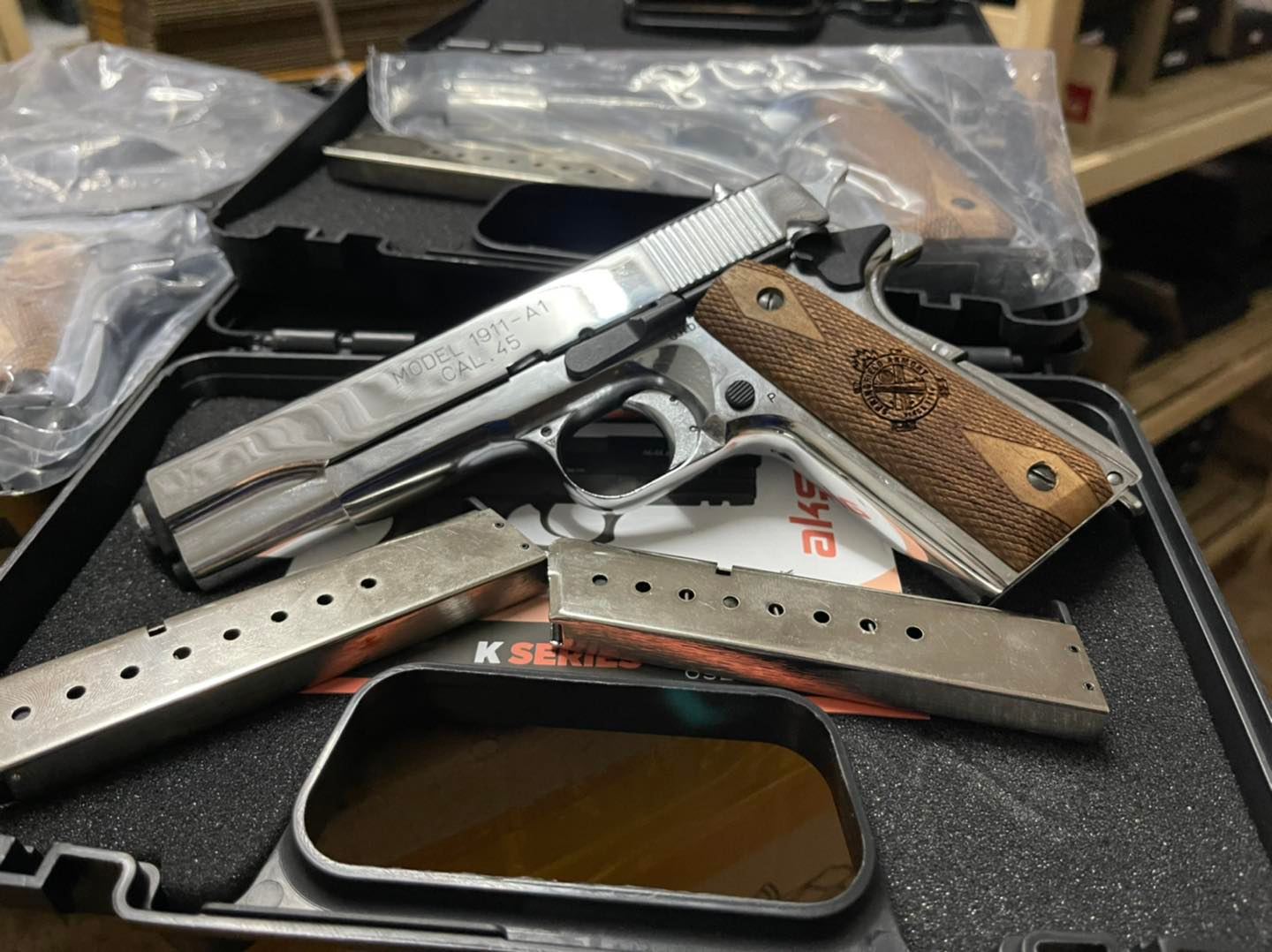 AKSA COLT 1911 ลาย Spring Field สีเงินเงา